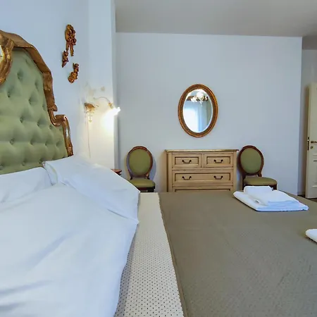 Apartament Spacious For A Perfect By Host Hero *