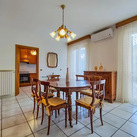 Spacious A Few Steps From The Civitanova Marche