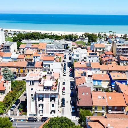 Spacious For A Perfect By Host Hero *